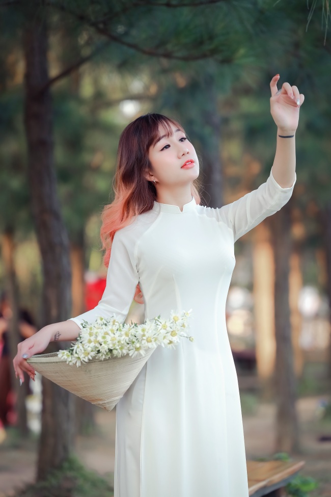 95网主播 欲望迷宫
